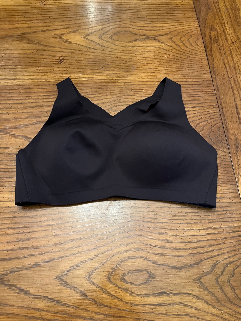 lululemon‎ athletica Black Elite Sports Bra, size 36D